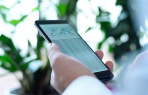 Smartphone Sales Grew 7 Percent in Q4 of 2016: Gartner Smartphone Sales