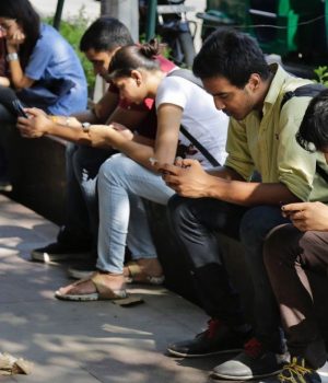 Amzone-Apple Amzone-Apple